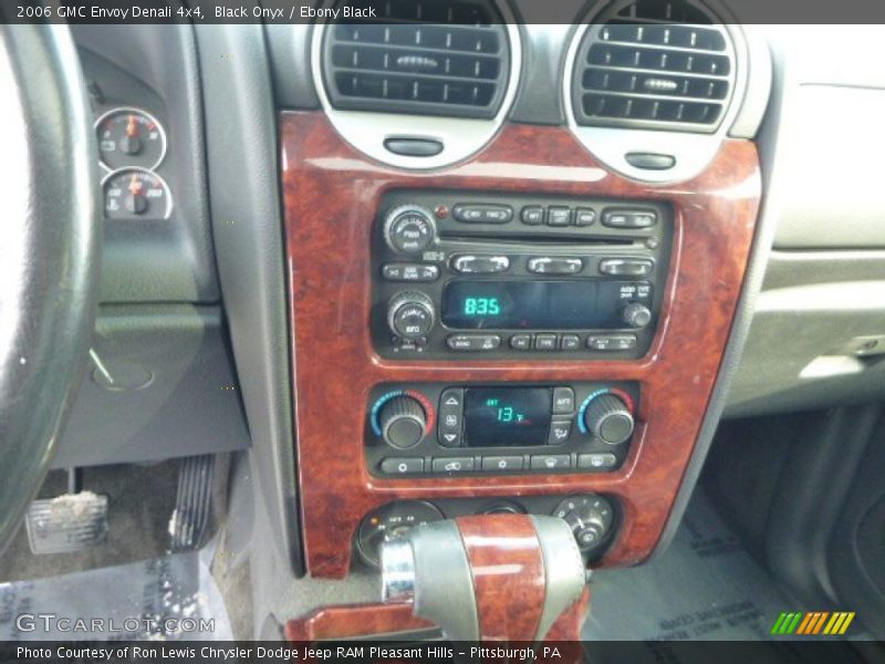 Black Onyx / Ebony Black 2006 GMC Envoy Denali 4x4