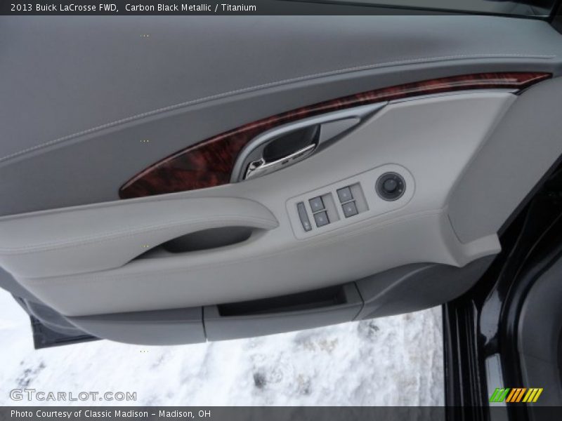 Carbon Black Metallic / Titanium 2013 Buick LaCrosse FWD