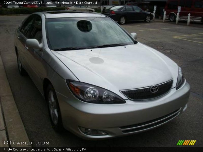 Lunar Mist Metallic / Dark Charcoal 2004 Toyota Camry SE V6