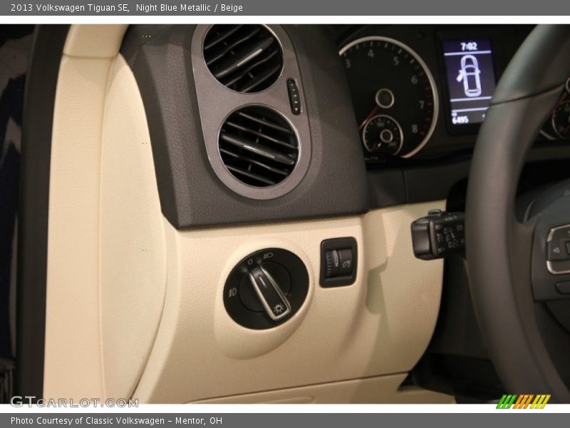 Night Blue Metallic / Beige 2013 Volkswagen Tiguan SE