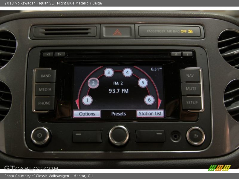 Night Blue Metallic / Beige 2013 Volkswagen Tiguan SE