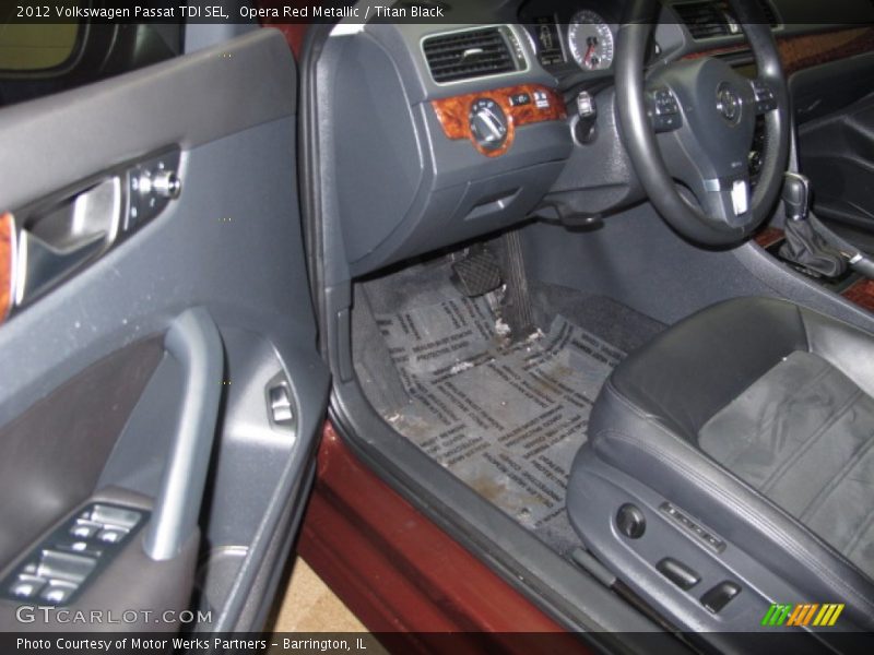 Opera Red Metallic / Titan Black 2012 Volkswagen Passat TDI SEL