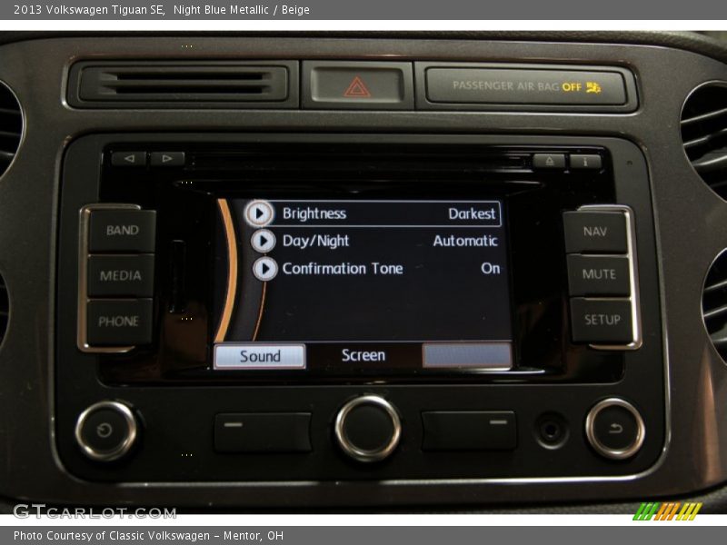 Night Blue Metallic / Beige 2013 Volkswagen Tiguan SE