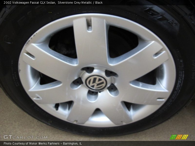 Silverstone Grey Metallic / Black 2002 Volkswagen Passat GLX Sedan