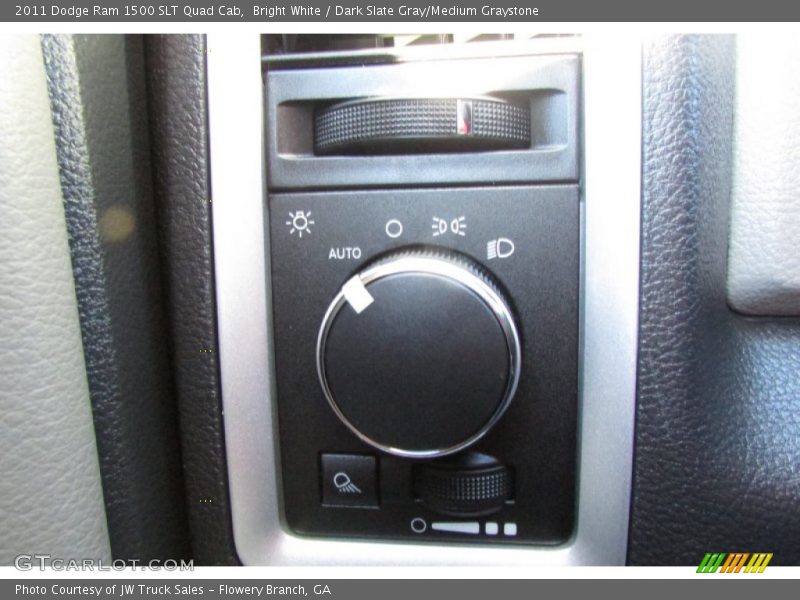 Bright White / Dark Slate Gray/Medium Graystone 2011 Dodge Ram 1500 SLT Quad Cab