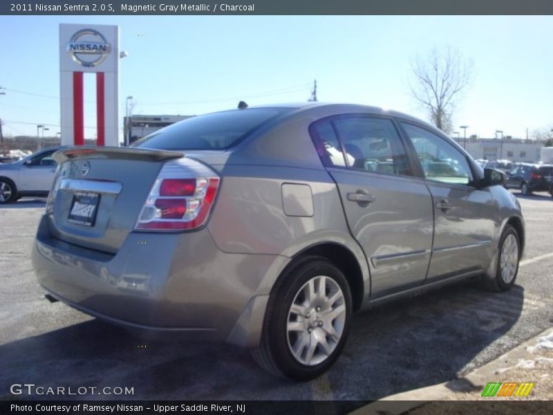 Magnetic Gray Metallic / Charcoal 2011 Nissan Sentra 2.0 S