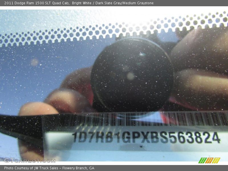 Bright White / Dark Slate Gray/Medium Graystone 2011 Dodge Ram 1500 SLT Quad Cab