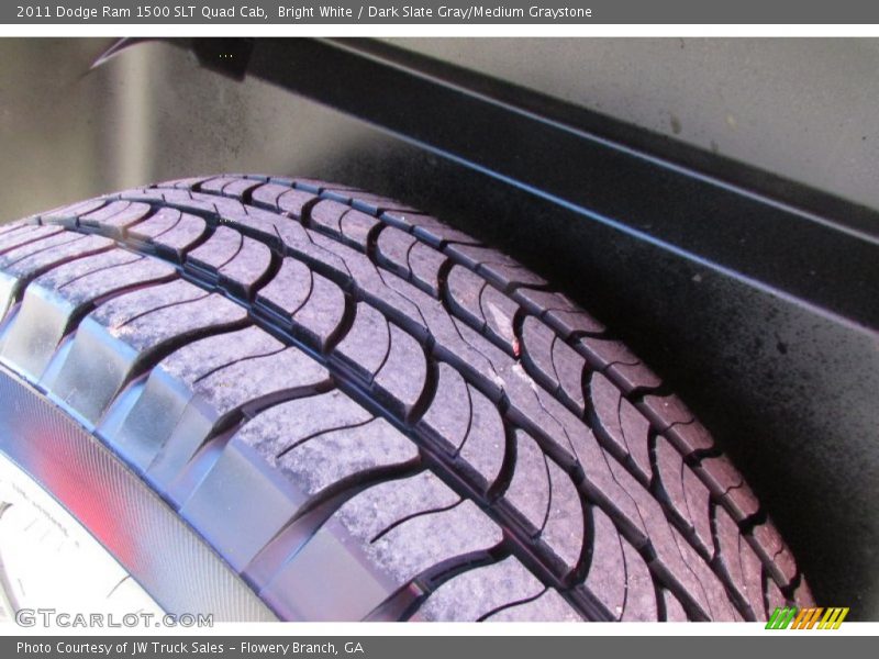 Bright White / Dark Slate Gray/Medium Graystone 2011 Dodge Ram 1500 SLT Quad Cab