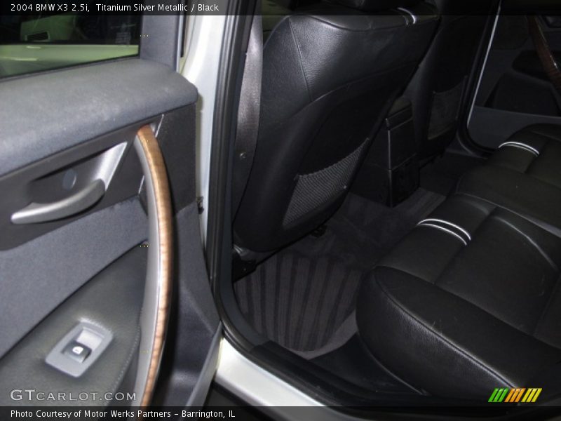 Titanium Silver Metallic / Black 2004 BMW X3 2.5i