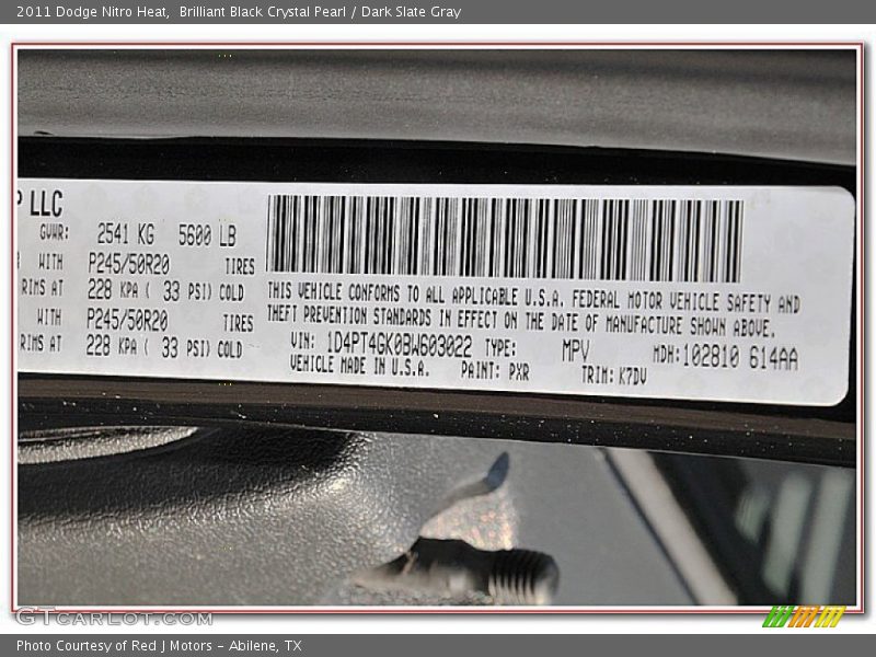 Brilliant Black Crystal Pearl / Dark Slate Gray 2011 Dodge Nitro Heat