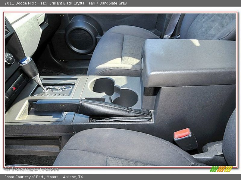 Brilliant Black Crystal Pearl / Dark Slate Gray 2011 Dodge Nitro Heat