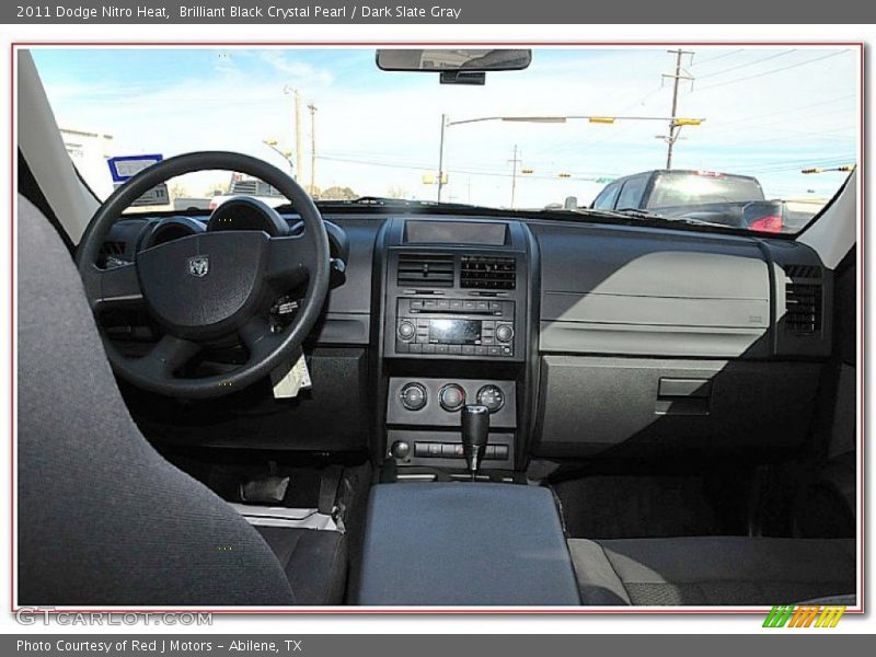 Brilliant Black Crystal Pearl / Dark Slate Gray 2011 Dodge Nitro Heat