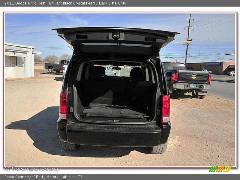 Brilliant Black Crystal Pearl / Dark Slate Gray 2011 Dodge Nitro Heat