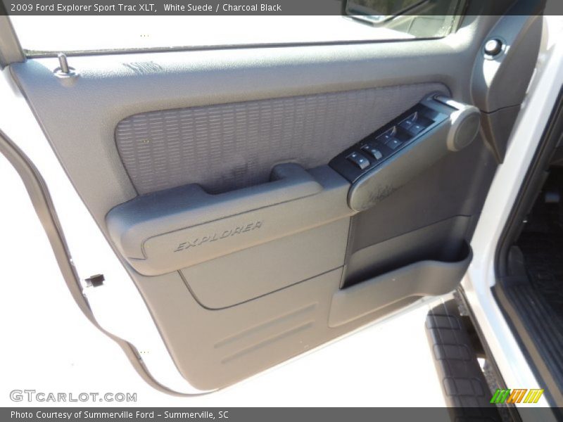 White Suede / Charcoal Black 2009 Ford Explorer Sport Trac XLT