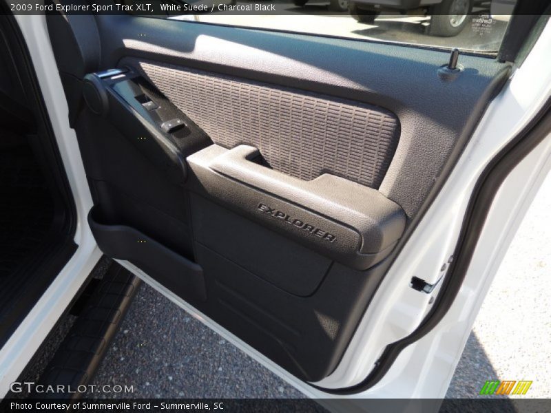 White Suede / Charcoal Black 2009 Ford Explorer Sport Trac XLT