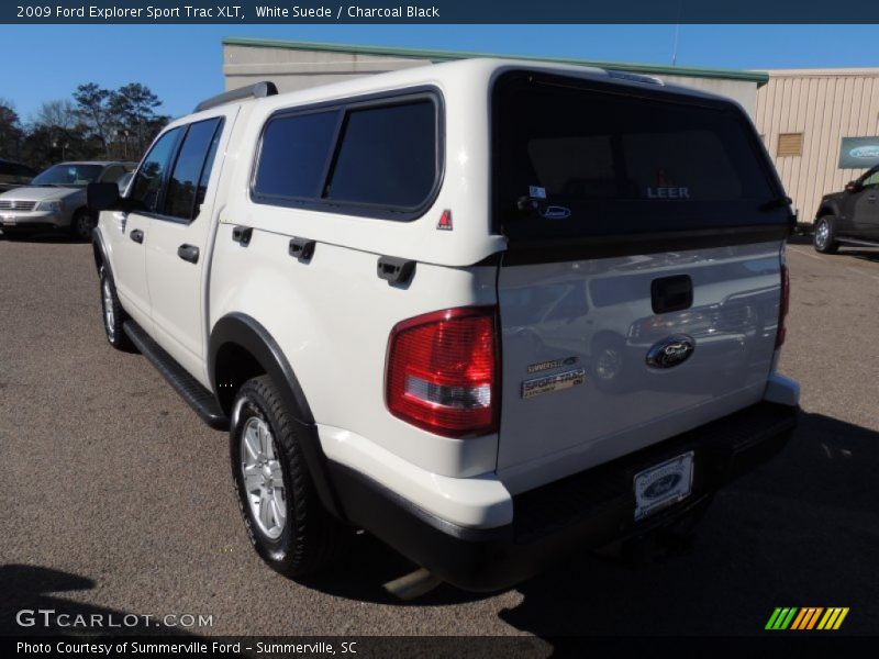 White Suede / Charcoal Black 2009 Ford Explorer Sport Trac XLT