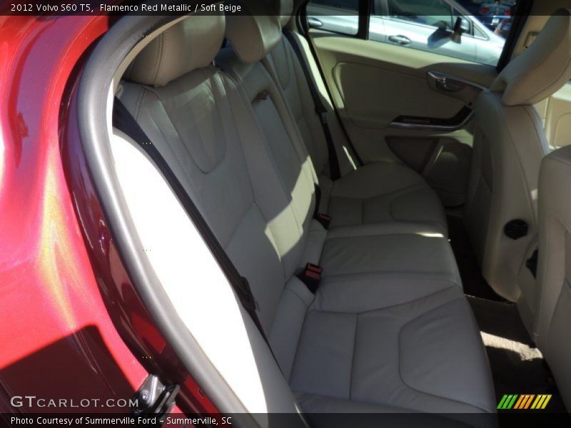 Flamenco Red Metallic / Soft Beige 2012 Volvo S60 T5