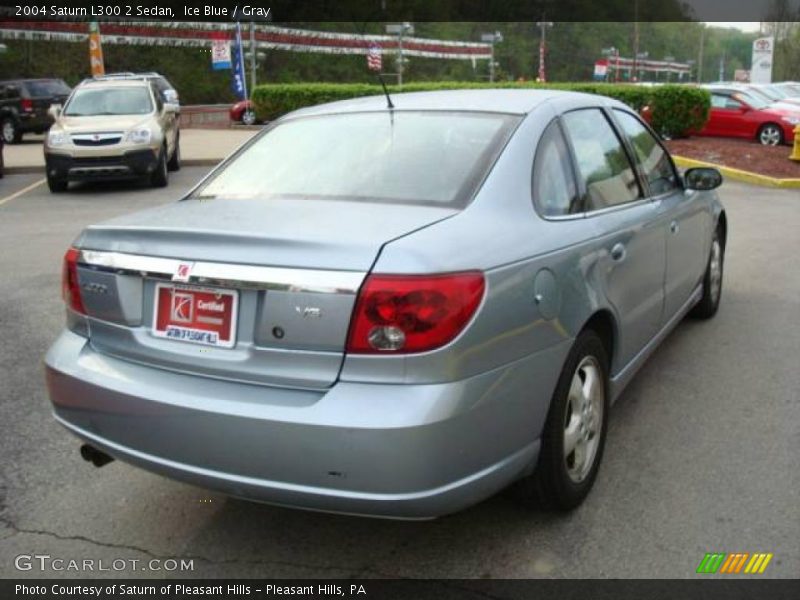 Ice Blue / Gray 2004 Saturn L300 2 Sedan