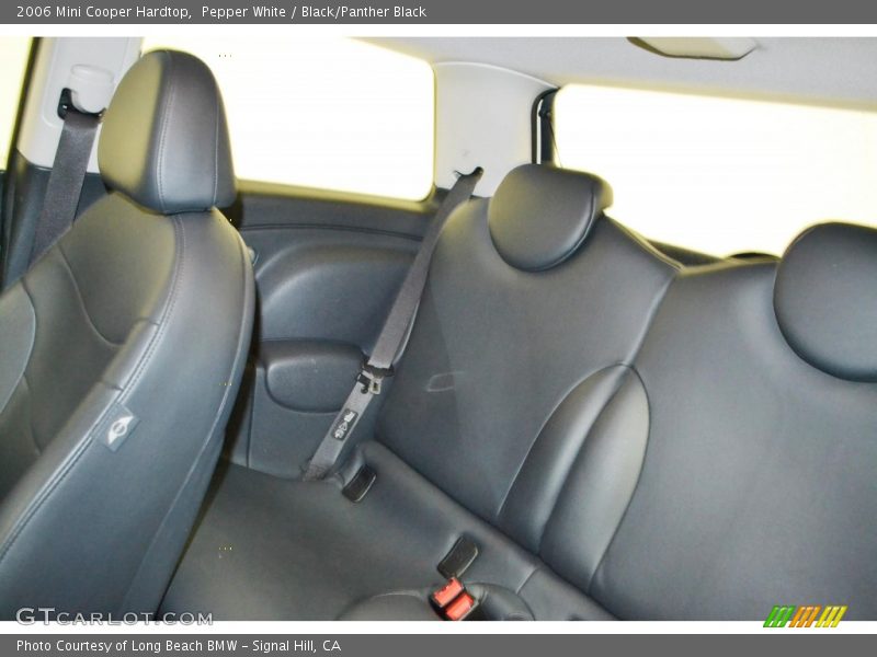 Pepper White / Black/Panther Black 2006 Mini Cooper Hardtop