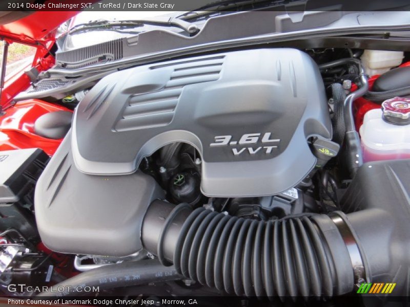 TorRed / Dark Slate Gray 2014 Dodge Challenger SXT