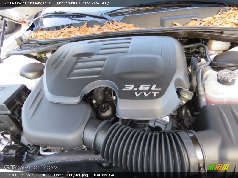 Bright White / Dark Slate Gray 2014 Dodge Challenger SXT