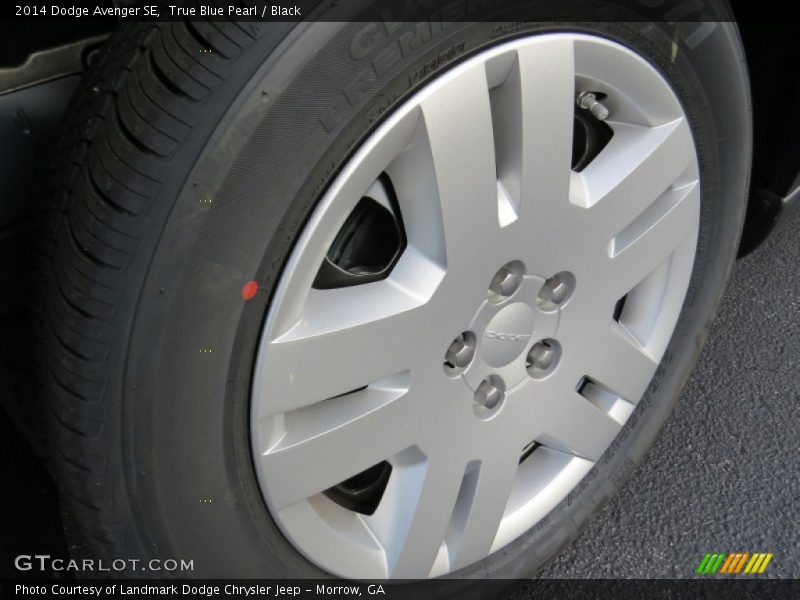 True Blue Pearl / Black 2014 Dodge Avenger SE