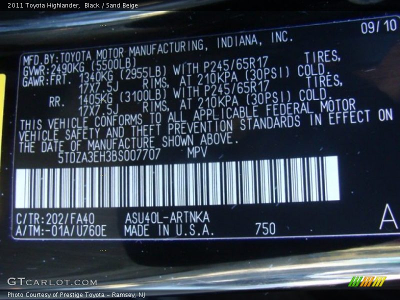 Black / Sand Beige 2011 Toyota Highlander