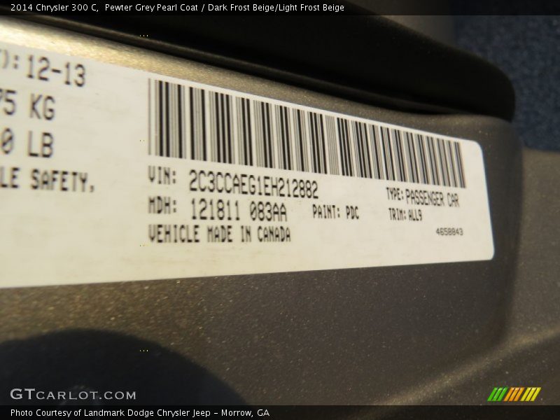 Pewter Grey Pearl Coat / Dark Frost Beige/Light Frost Beige 2014 Chrysler 300 C