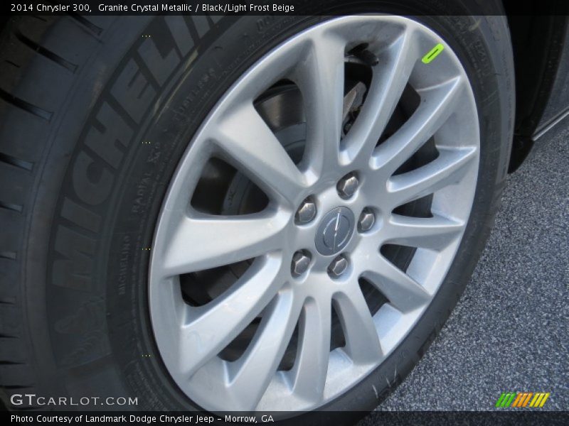 Granite Crystal Metallic / Black/Light Frost Beige 2014 Chrysler 300