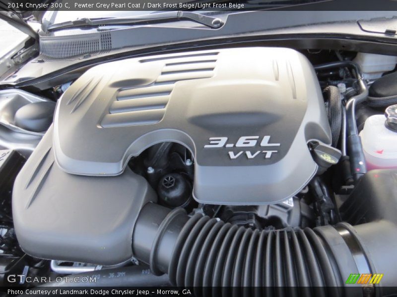 Pewter Grey Pearl Coat / Dark Frost Beige/Light Frost Beige 2014 Chrysler 300 C