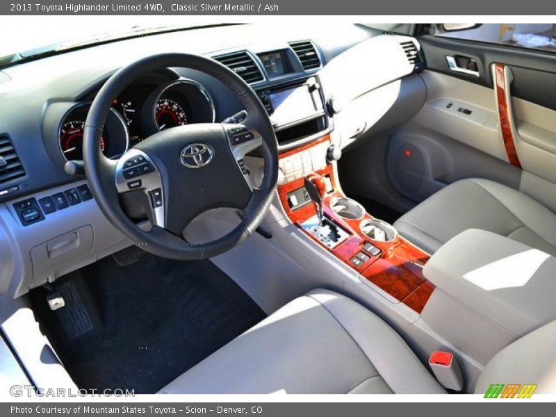 Classic Silver Metallic / Ash 2013 Toyota Highlander Limited 4WD