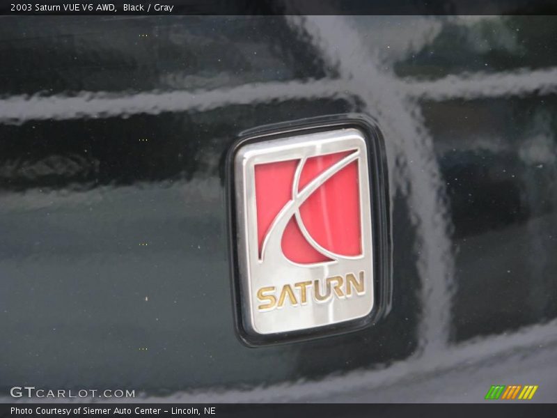 Black / Gray 2003 Saturn VUE V6 AWD