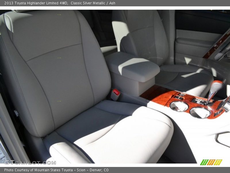 Classic Silver Metallic / Ash 2013 Toyota Highlander Limited 4WD