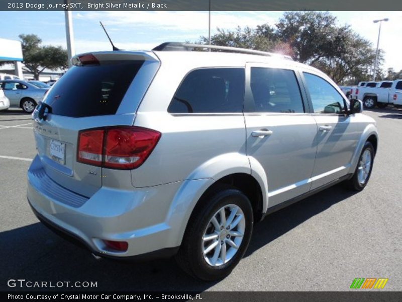 Bright Silver Metallic / Black 2013 Dodge Journey SXT