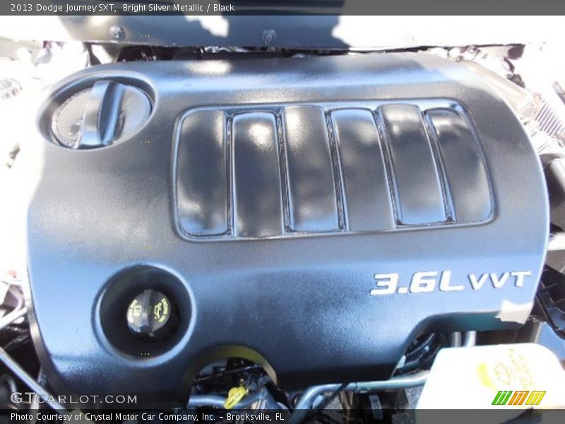 Bright Silver Metallic / Black 2013 Dodge Journey SXT