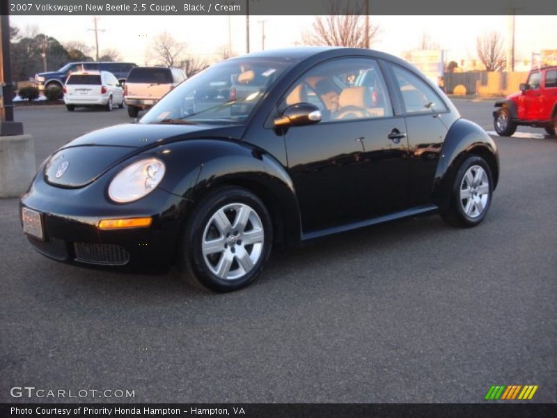 Black / Cream 2007 Volkswagen New Beetle 2.5 Coupe