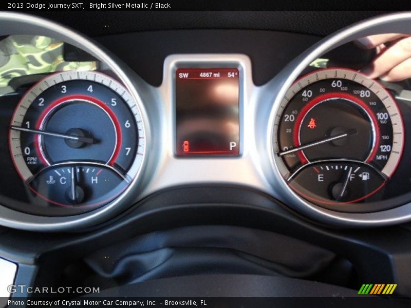 Bright Silver Metallic / Black 2013 Dodge Journey SXT