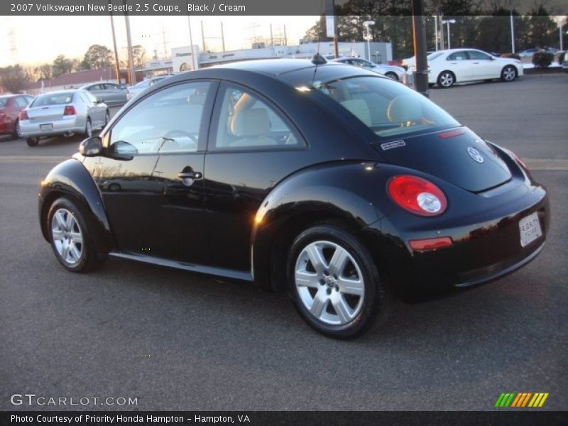 Black / Cream 2007 Volkswagen New Beetle 2.5 Coupe