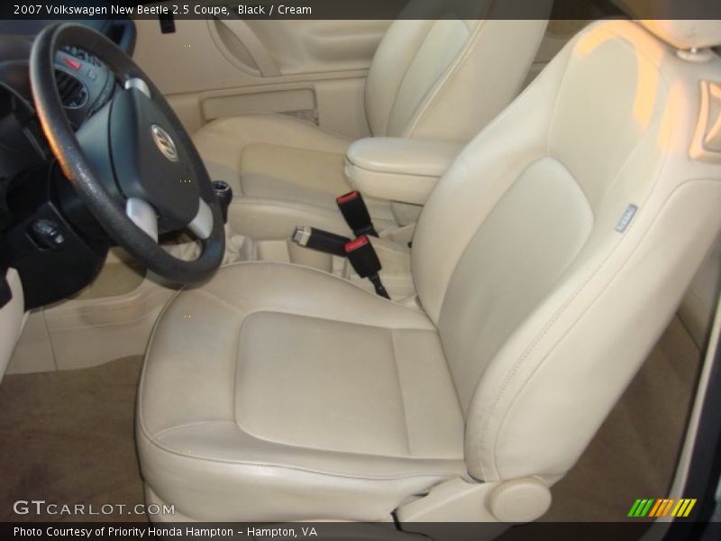 Black / Cream 2007 Volkswagen New Beetle 2.5 Coupe