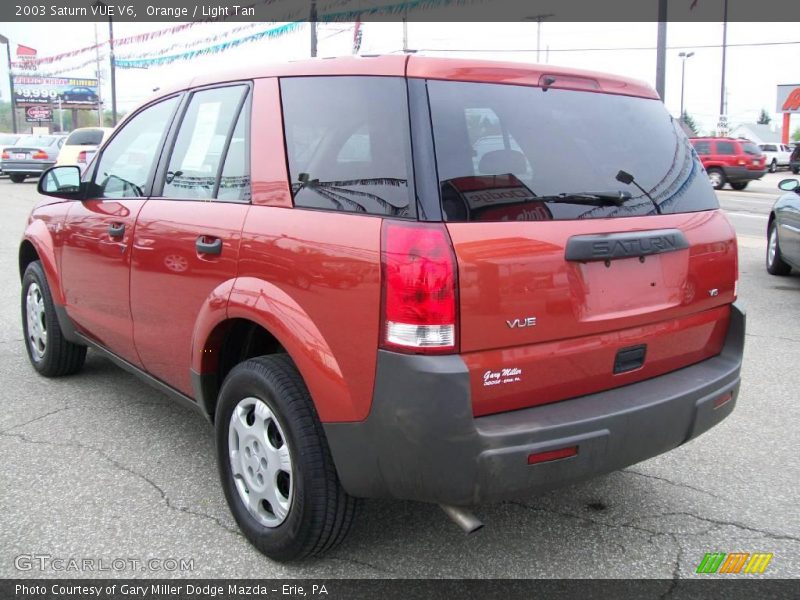 Orange / Light Tan 2003 Saturn VUE V6