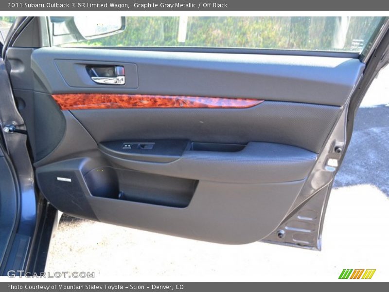Graphite Gray Metallic / Off Black 2011 Subaru Outback 3.6R Limited Wagon