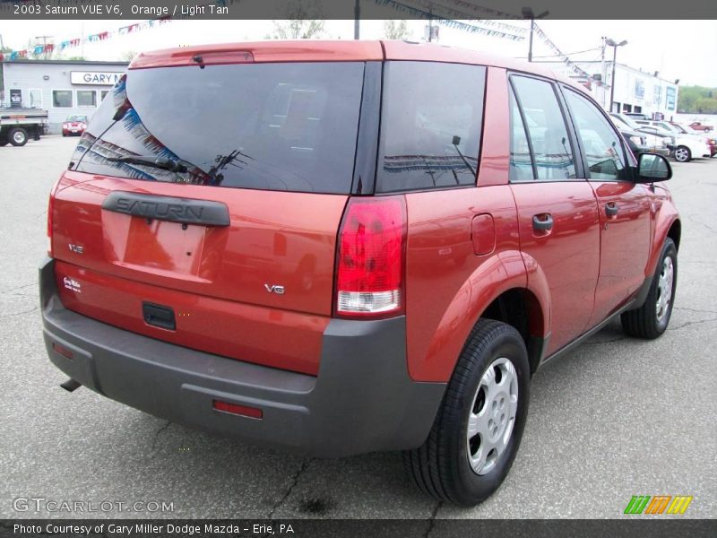 Orange / Light Tan 2003 Saturn VUE V6