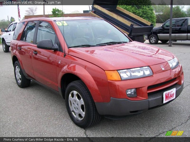 Orange / Light Tan 2003 Saturn VUE V6