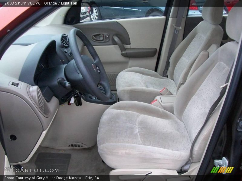 Orange / Light Tan 2003 Saturn VUE V6