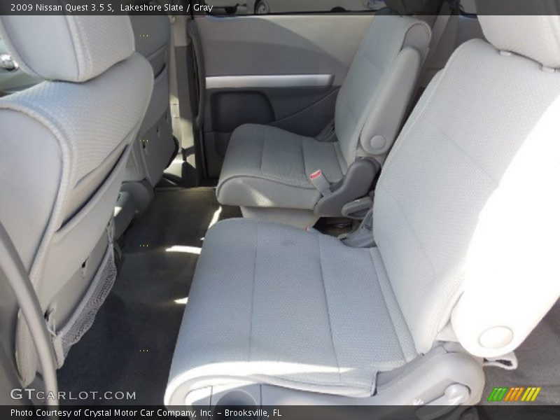 Rear Seat of 2009 Quest 3.5 S