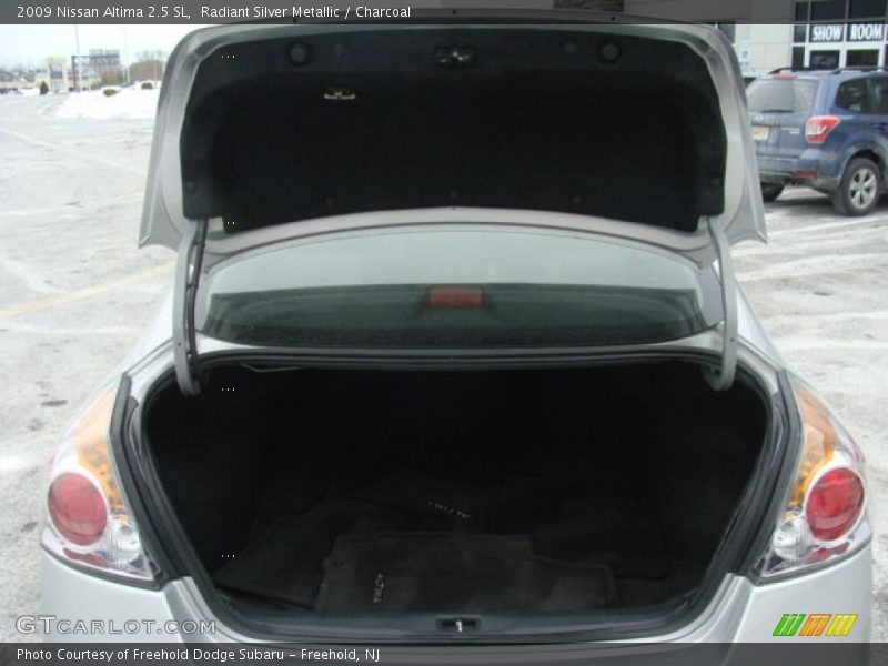 Radiant Silver Metallic / Charcoal 2009 Nissan Altima 2.5 SL