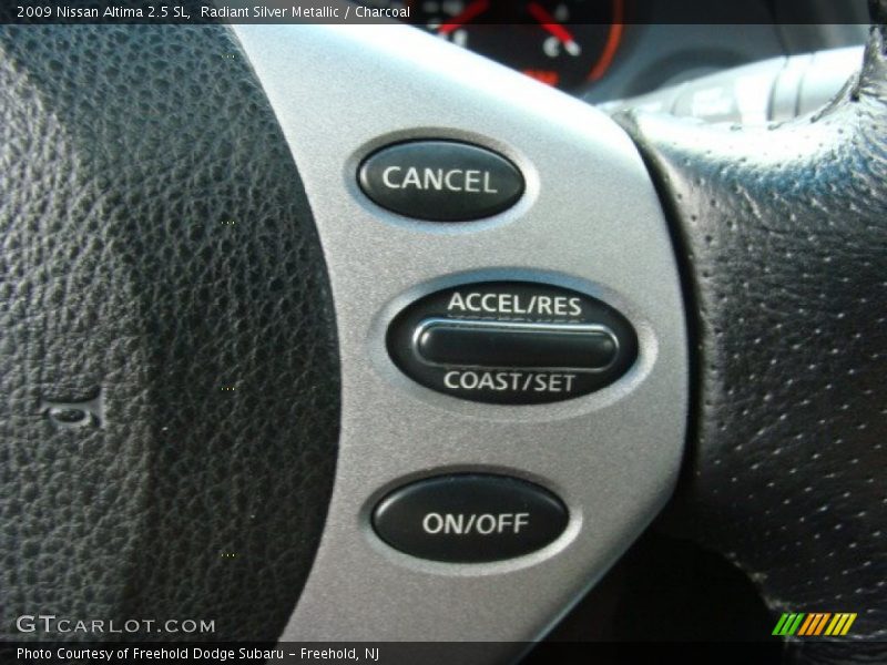 Radiant Silver Metallic / Charcoal 2009 Nissan Altima 2.5 SL