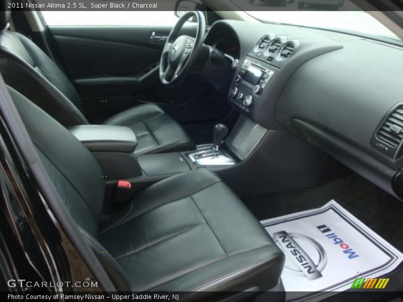 Super Black / Charcoal 2011 Nissan Altima 2.5 SL
