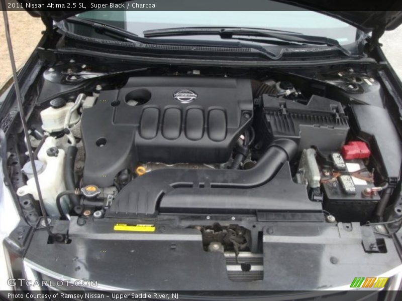 Super Black / Charcoal 2011 Nissan Altima 2.5 SL