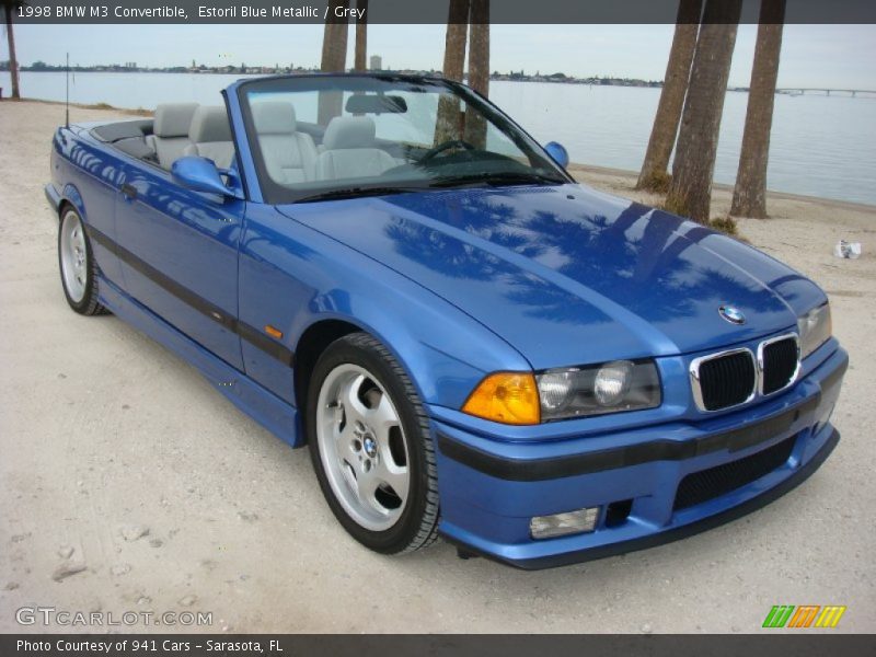 Front 3/4 View of 1998 M3 Convertible